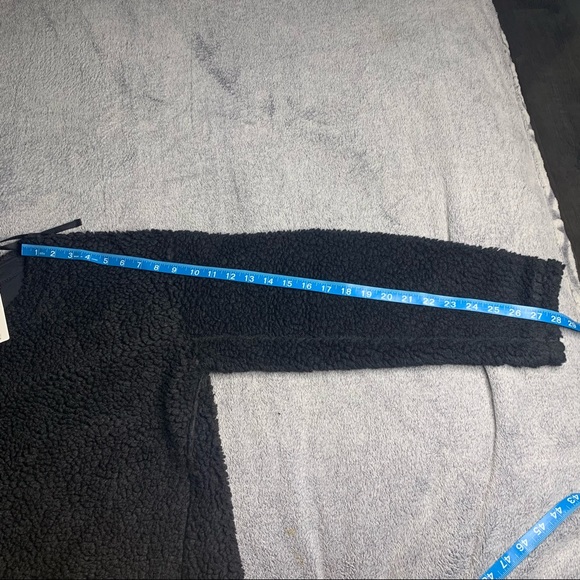 Lululemon Wool Whenever Crew NWT Black Size 10 - Picture 10 of 16